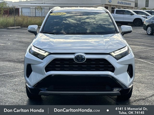 Used 2024 Toyota RAV4 SE AWD/4WD image 2