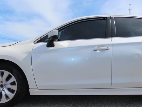Used 2017 Subaru Legacy 2.5i Premium w/ Popular Package #1 AWD/4WD image 30