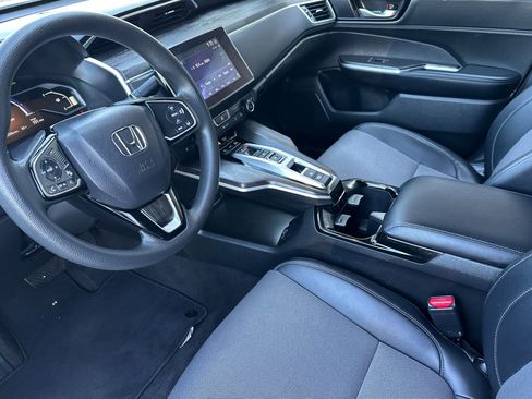 Used 2019 Honda Clarity Plug-In Hybrid image 11