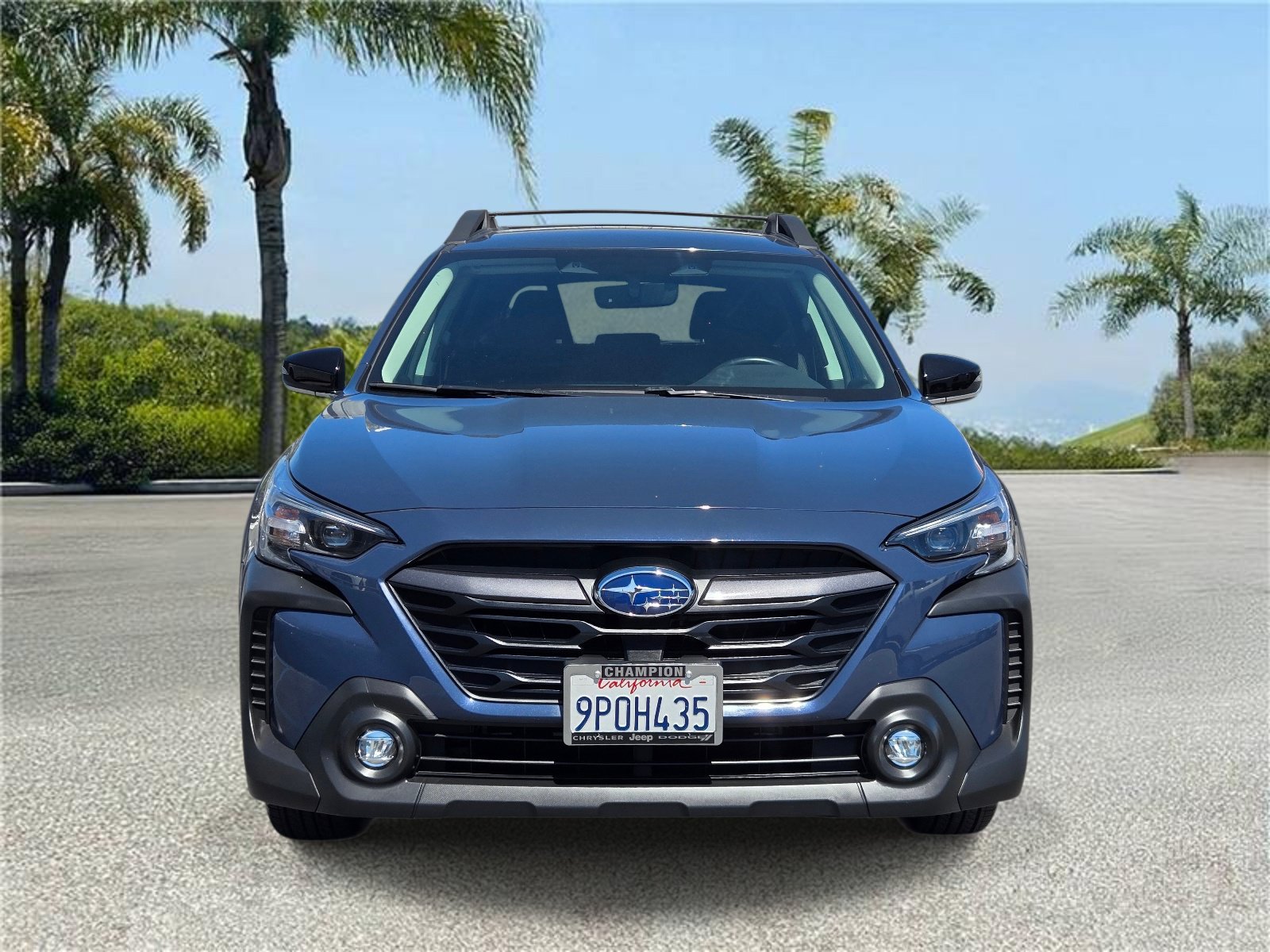 Used 2025 Subaru Outback Premium AWD/4WD image 3