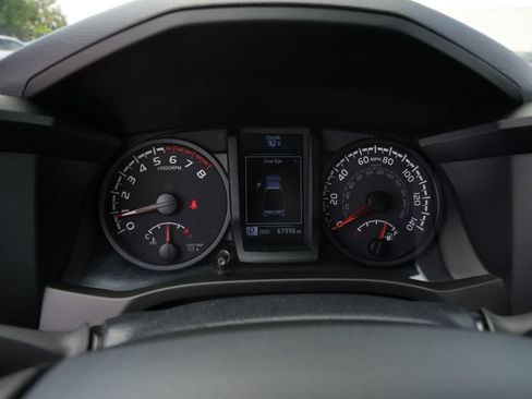 Used 2020 Toyota Tacoma SR RWD image 10