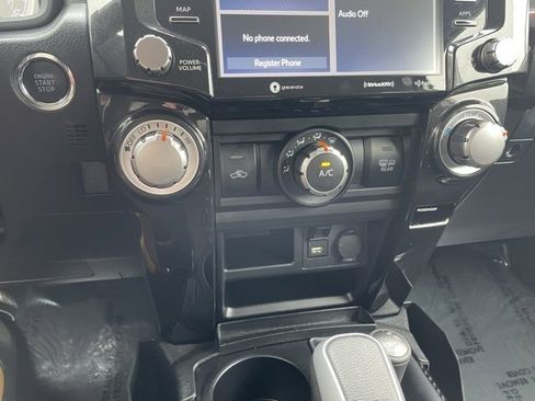 Certified 2022 Toyota 4Runner TRD Off-Road image 28
