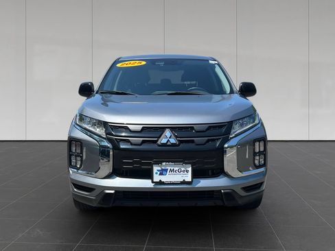 Used 2025 Mitsubishi Outlander Sport ES AWD/4WD image 8