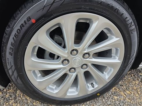 Used 2015 Buick LaCrosse Leather FWD image 10