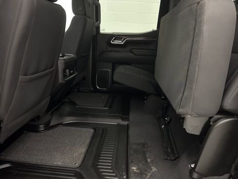 Used 2024 Chevrolet Silverado 1500 RST w/ Z71 Off-Road Package image 42