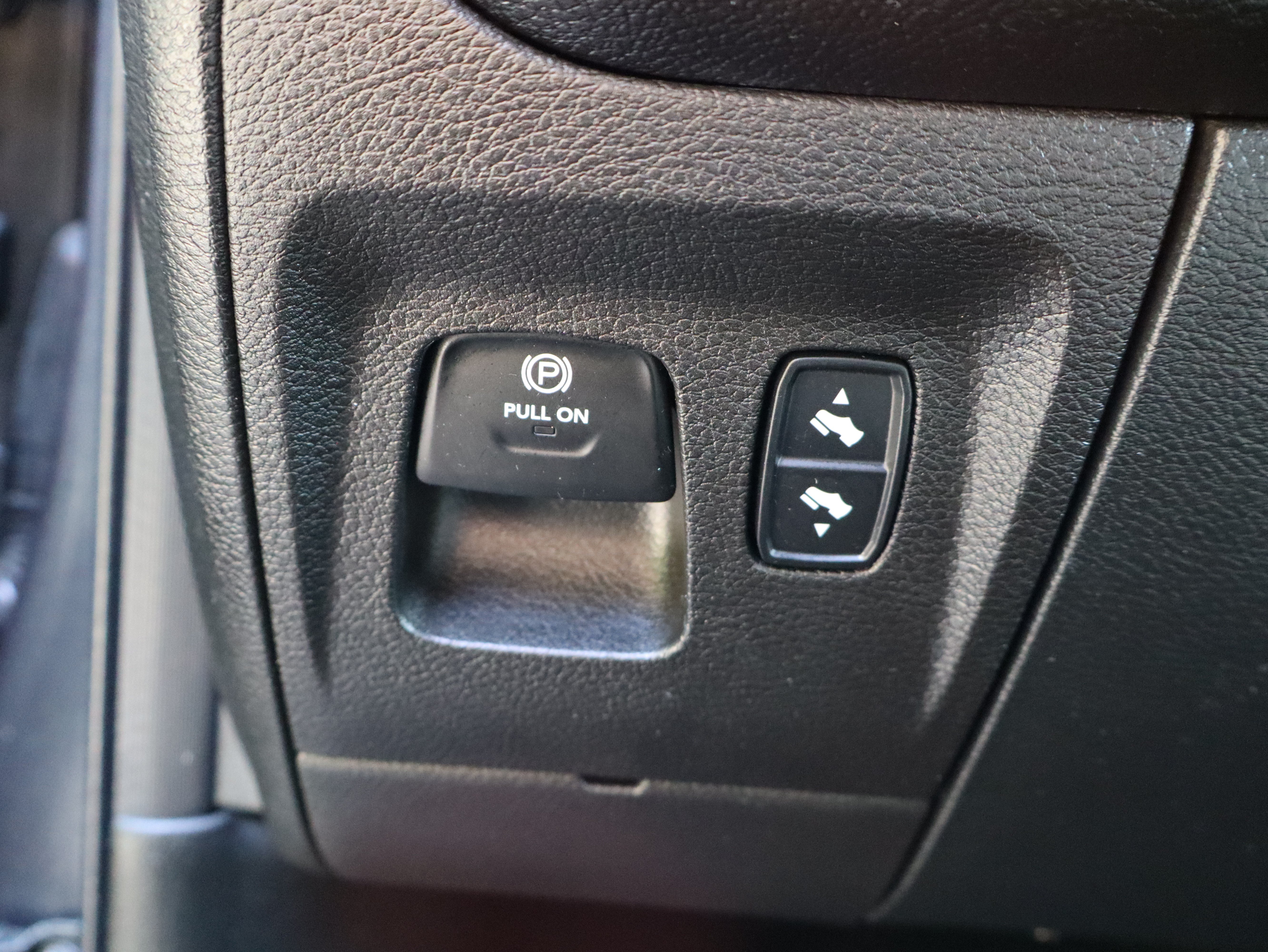 Used 2021 RAM 1500 Big Horn RWD image 26