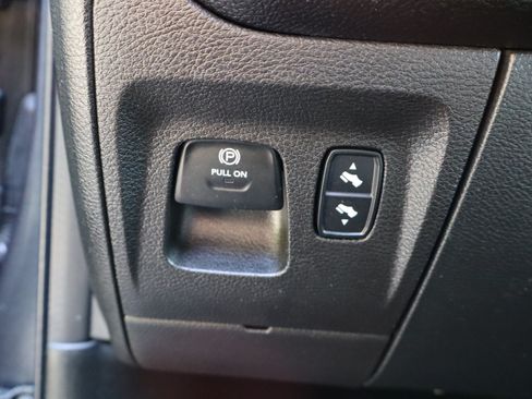 Used 2021 RAM 1500 Big Horn RWD image 26