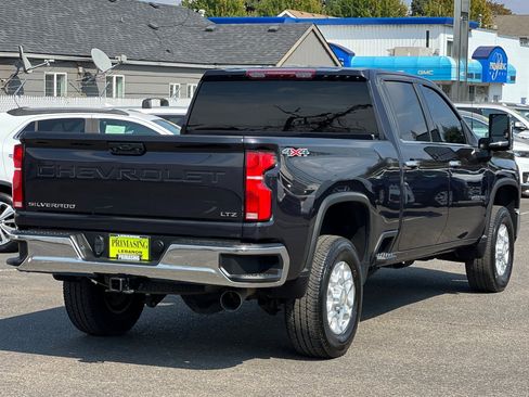 Used 2024 Chevrolet Silverado 2500 LTZ image 4