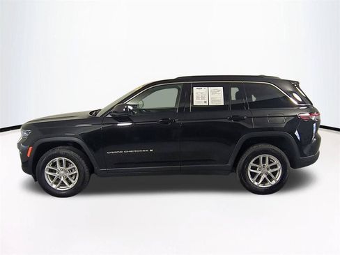 Used 2025 Jeep Grand Cherokee Laredo X w/ Luxury Tech Group I AWD/4WD image 8