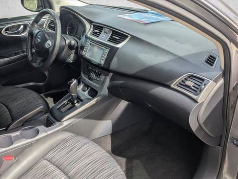 Used 2018 Nissan Sentra SV w/ Premium Package (P01) FWD image 20