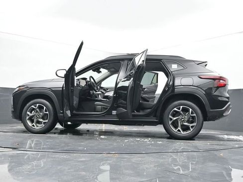 New 2026 Chevrolet Trax LT w/ Driver Confidence Package image 69