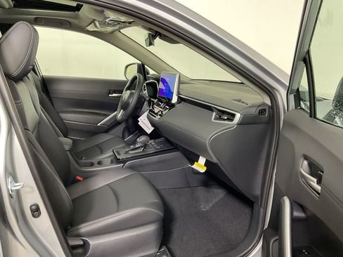 New 2026 Toyota Corolla Cross XLE image 21