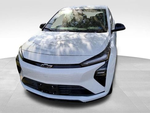 New 2027 Chevrolet Bolt LT w/ Comfort Package FWD image 7