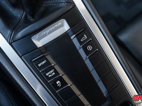 Used 2014 Porsche Cayman image 21