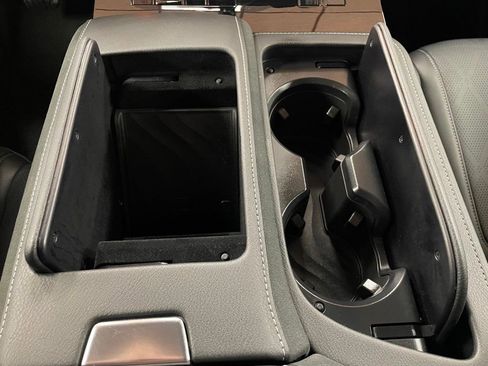 Used 2025 INFINITI QX80 Sensory image 49