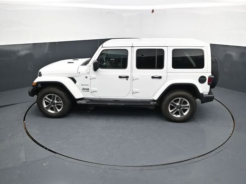 Used 2021 Jeep Wrangler Unlimited Sahara w/ Uconnect 4C Nav & Sound Group AWD/4WD image 50