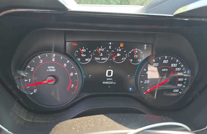 Used 2018 Chevrolet Camaro SS RWD image 21