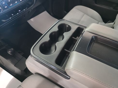 Used 2018 Chevrolet Silverado 1500 W/T w/ WT Convenience Package AWD/4WD image 20