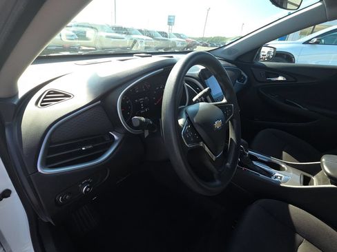 Used 2023 Chevrolet Malibu LT FWD image 14