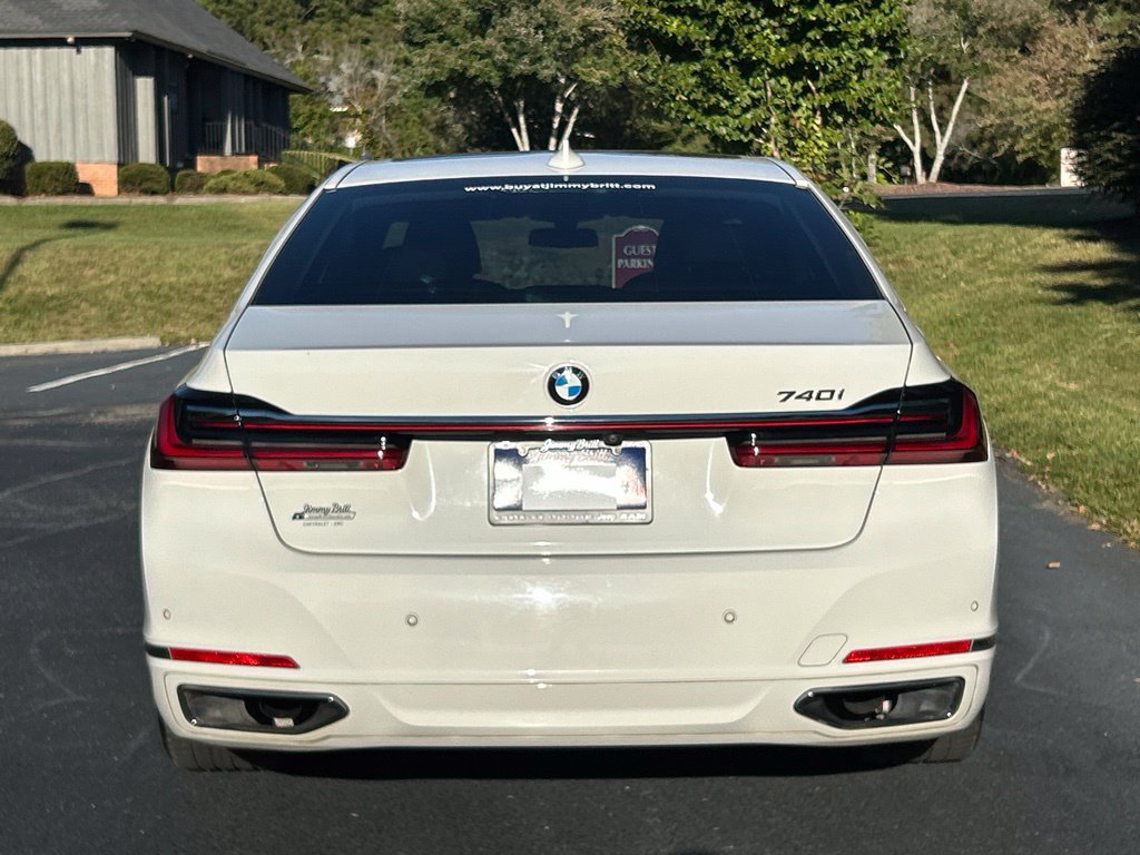 Used 2020 BMW 740i RWD image 19