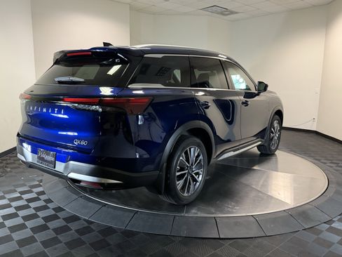 Certified 2026 INFINITI QX60 Luxe w/ Cargo Package FWD image 7