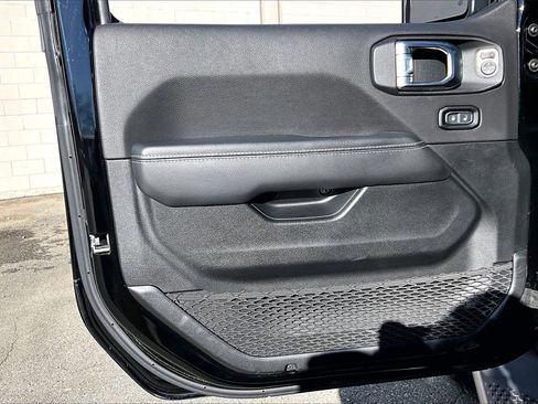 Certified 2023 Jeep Wrangler Sahara w/ Cold Weather Group image 26