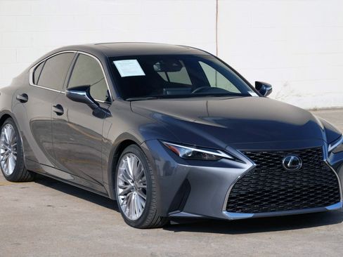 Used 2023 Lexus IS 300 w/ Premium Package RWD image 54