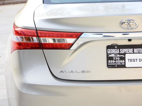 Used 2015 Toyota Avalon Limited image 20