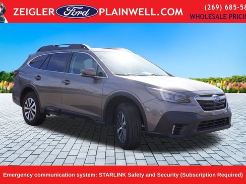 Used 2022 Subaru Outback Premium image 7