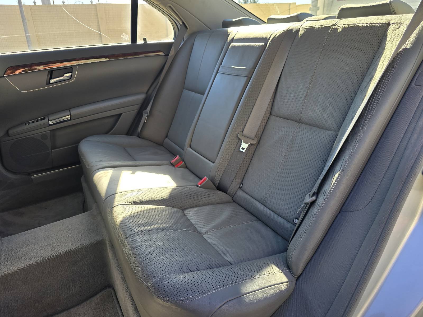 Used 2007 Mercedes-Benz S 550 image 11
