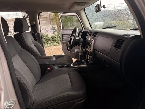 Used 2007 HUMMER H3 AWD/4WD image 26