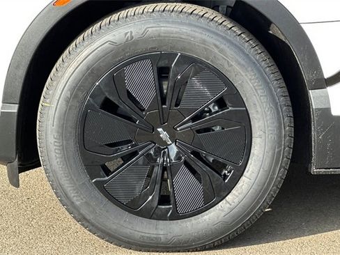 New 2026 Chevrolet Blazer EV LT image 36