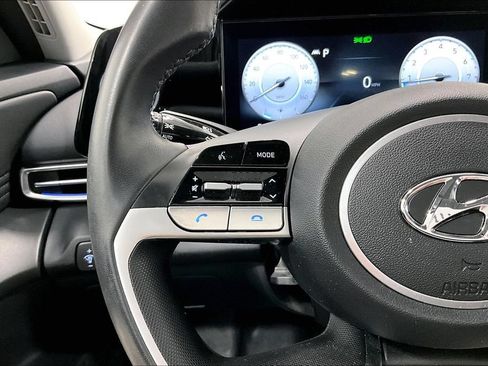 Used 2023 Hyundai Elantra Limited FWD image 25