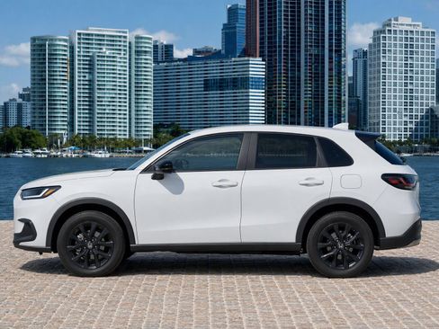 Used 2023 Honda HR-V Sport image 5