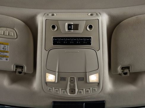 Used 2021 Ford F250 Limited w/ FX4 Off-Road Package image 28