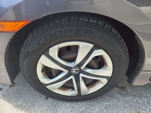 Used 2016 Honda Civic LX image 4