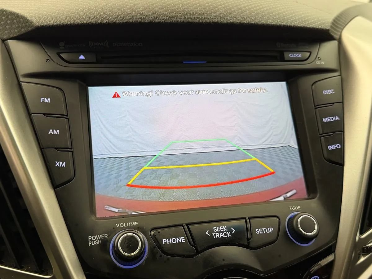Used 2014 Hyundai Veloster w/ Style Package 02 FWD image 15