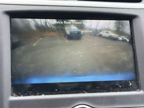 Used 2018 Chevrolet Sonic LT w/ Convenience Package image 12