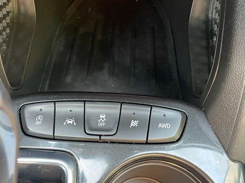 Used 2023 Chevrolet TrailBlazer RS w/ Convenience Package AWD/4WD image 31