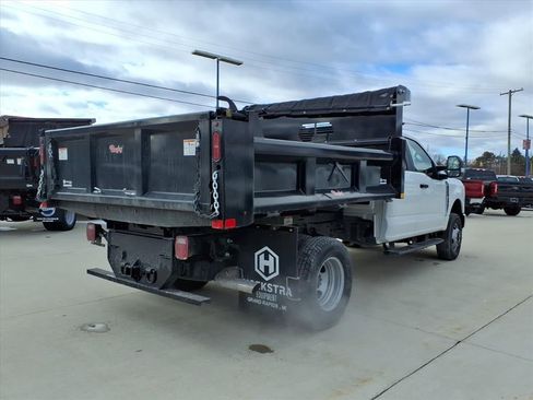 Used 2026 Ford F350 XL w/ XL Chrome Package image 27