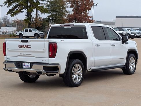 Used 2021 GMC Sierra 1500 SLT image 4