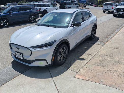 Used 2023 Ford Mustang Mach-E Select AWD/4WD image 4