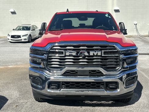 Used 2026 RAM 2500 Big Horn AWD/4WD image 2