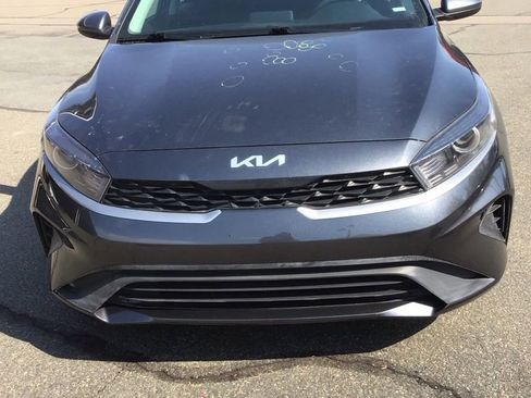 Used 2023 Kia Forte LXS FWD image 2