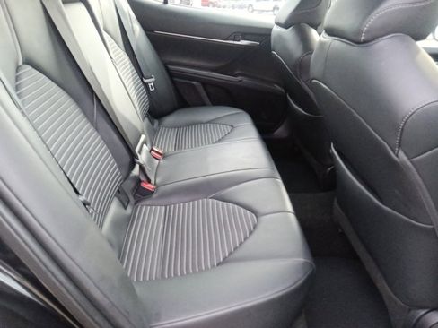 Used 2024 Toyota Camry SE image 30