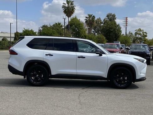 Certified 2026 Toyota Grand Highlander AWD Hybrid image 44