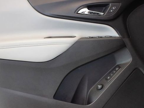 Used 2020 Chevrolet Equinox Premier AWD/4WD image 22