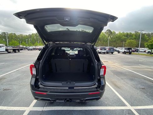 New 2026 Ford Explorer ST-Line w/ ST-Line Street Pack RWD image 27
