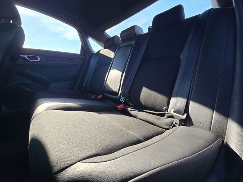 Used 2025 Honda Civic Sport image 12