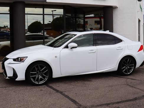 Used 2018 Lexus IS 300 F Sport w/ F Sport Package RWD image 7